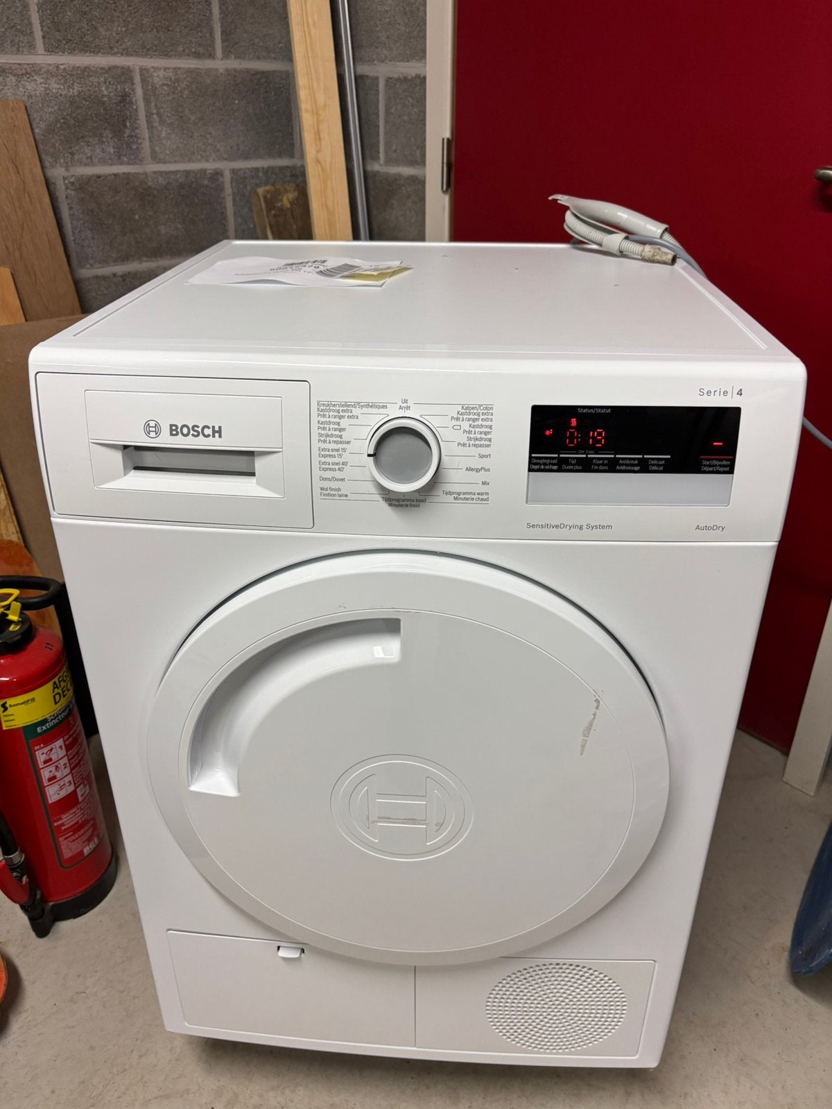 Sèche linge bosch serie 4, 6 à 8 kg, 85 à 90 cm, Comme neuf, Chargeur frontal