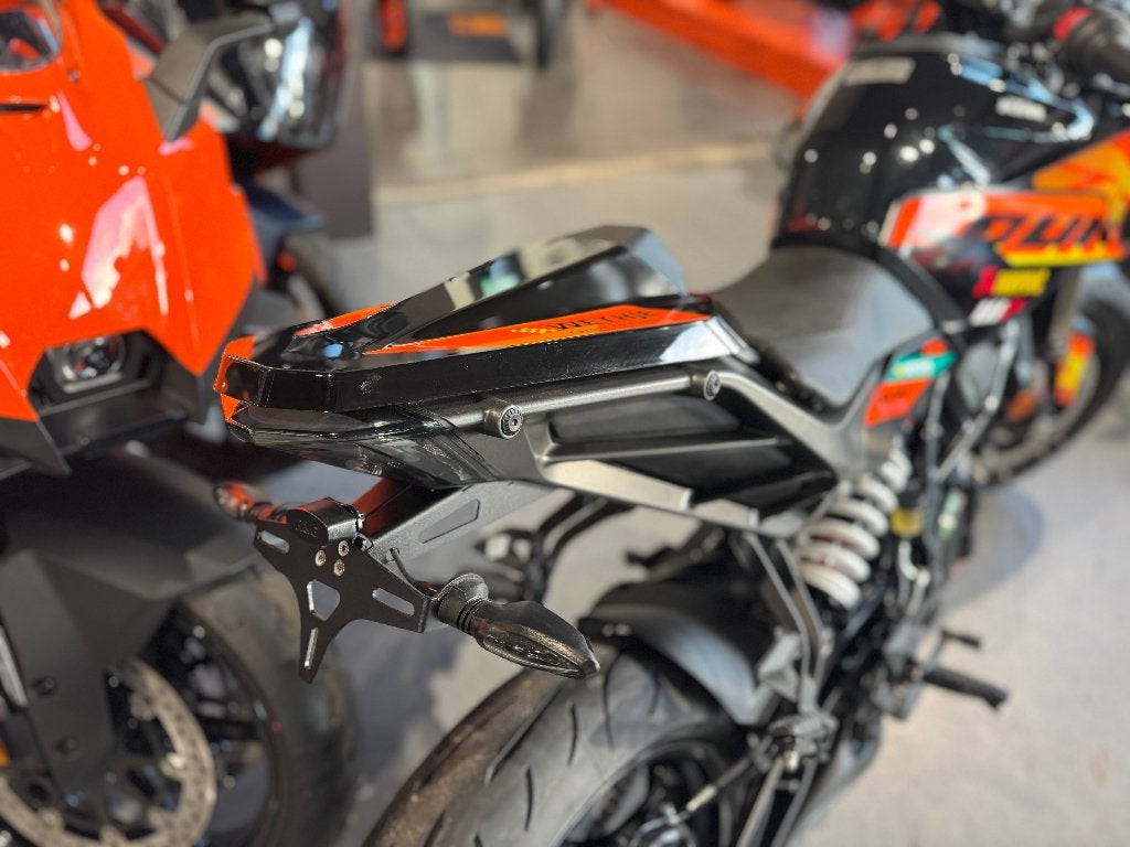 KTM - 125 DUKE, Motos, Entreprise, Permis Moto A1 minimum, Neuf, 1 cylindre