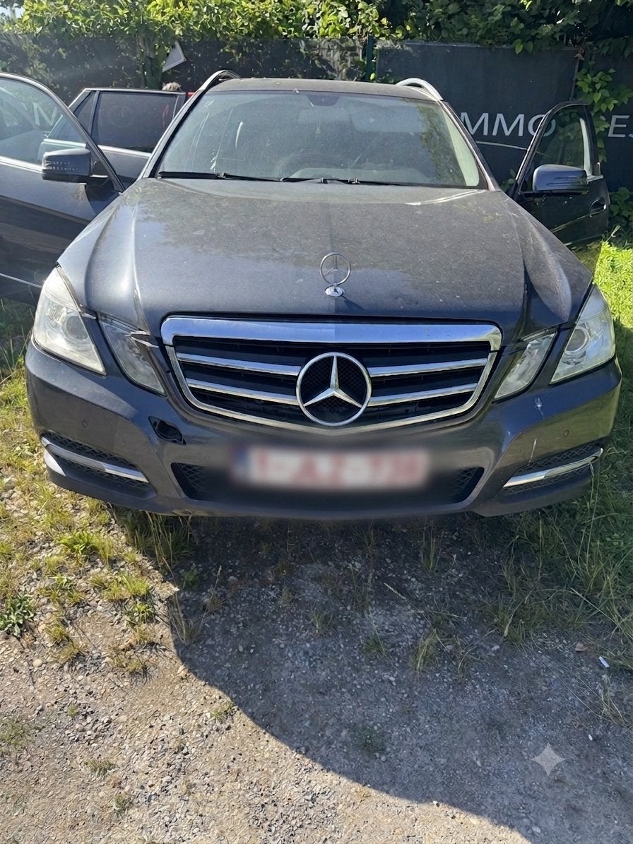 Pièces pour Mercedes E200 2012, Autos, Achat, Diesel, Automatique, Particulier