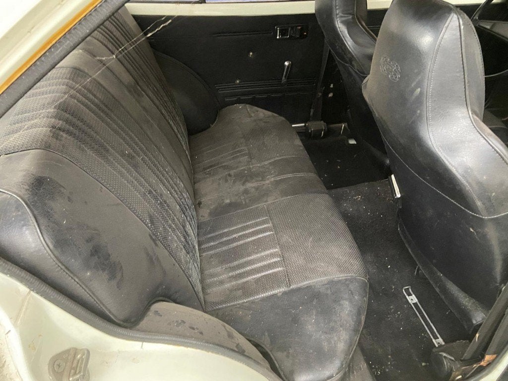 Toyota corolla te koop,18d kms , 1976 , 1300 cc, foto 8