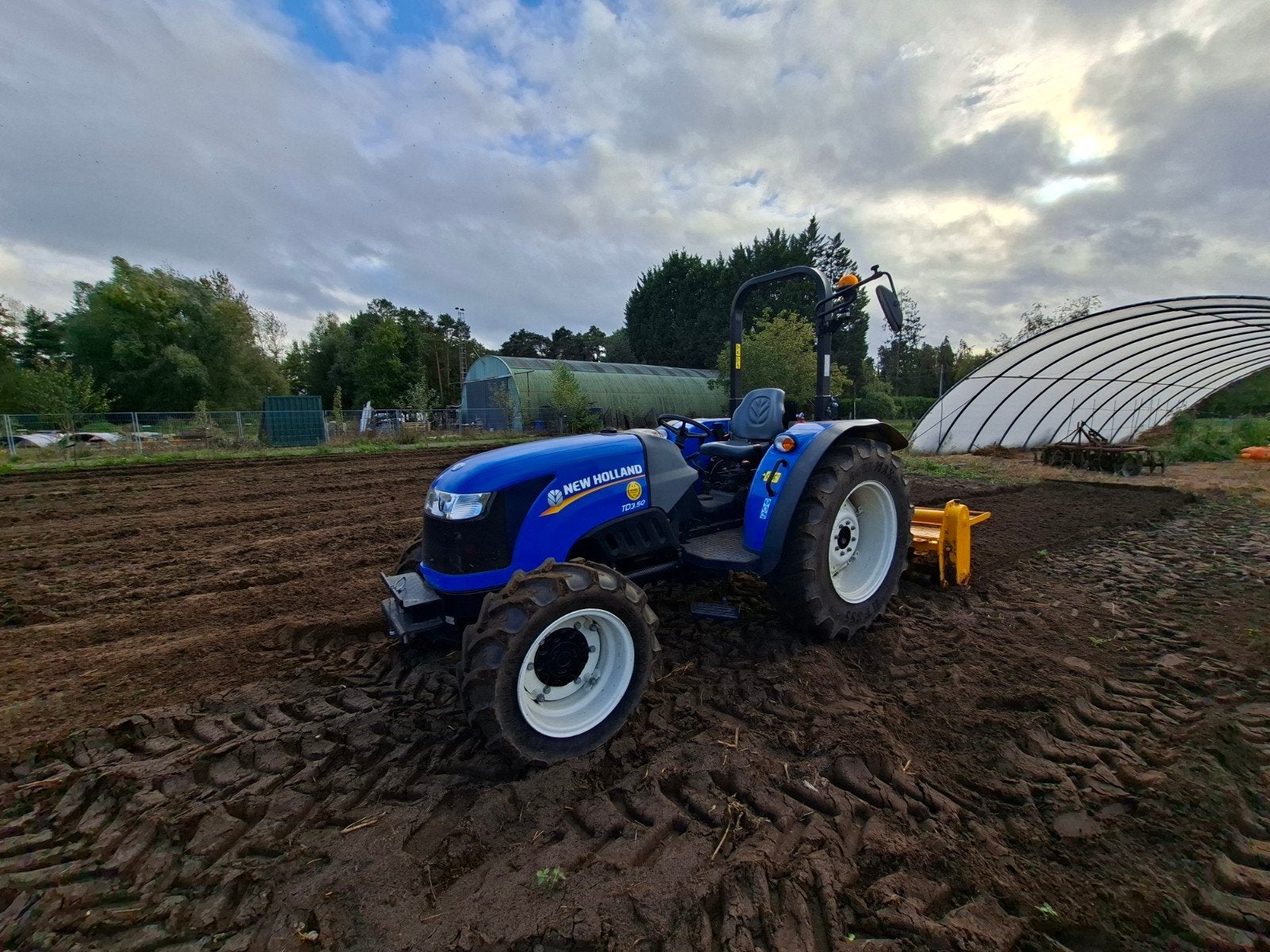 new holland td3.50 nieuwstaat, Neuf, Enlèvement ou Envoi, Jusqu'à 2500, Jusqu'à 80 ch