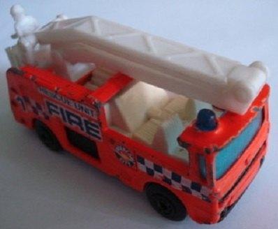 Matchbox Intercom City Fire Rescue Unit 1991, Hobby en Vrije tijd, Modelauto's | 1:50, Verzenden, Gebruikt, Bus of Vrachtwagen