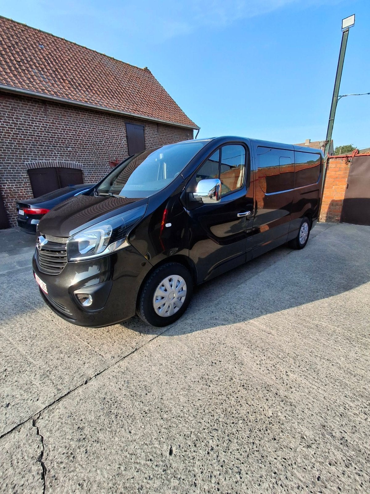 mini bus 9 plaatsen, Auto's, Vivaro, Handgeschakeld, Achteruitrijcamera, Te koop