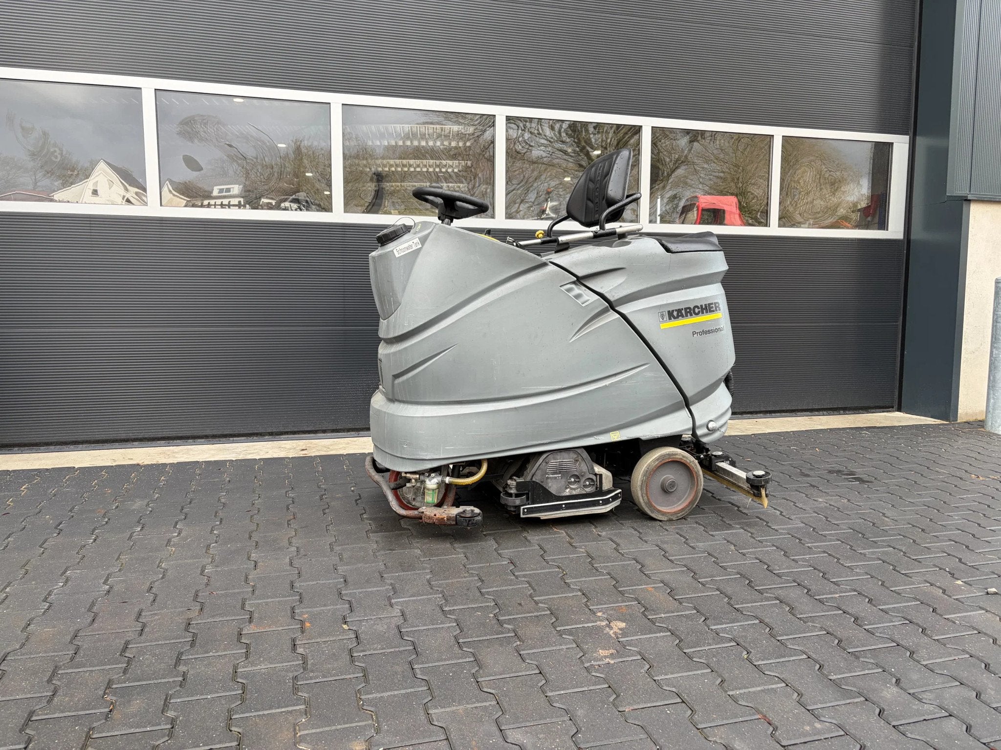 Kärcher B140R schrobmachine