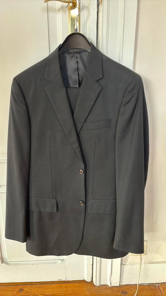Costume Olly Gan, Ophalen, Zo goed als nieuw, Zwart