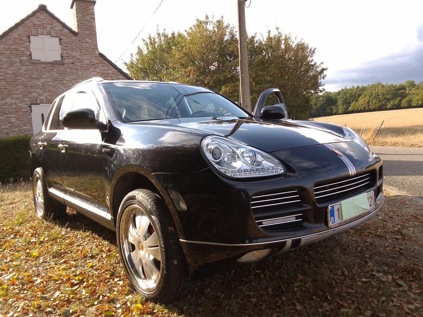 PORSCHE CAYENNE, C'EST 100 %. CARGAISON LÉGÈRE, Particulier, Essence, Achat