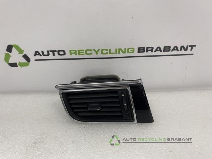 Grille aération tableau de bord d'un Porsche Macan, -, 3 mois de garantie, Utilisé, -