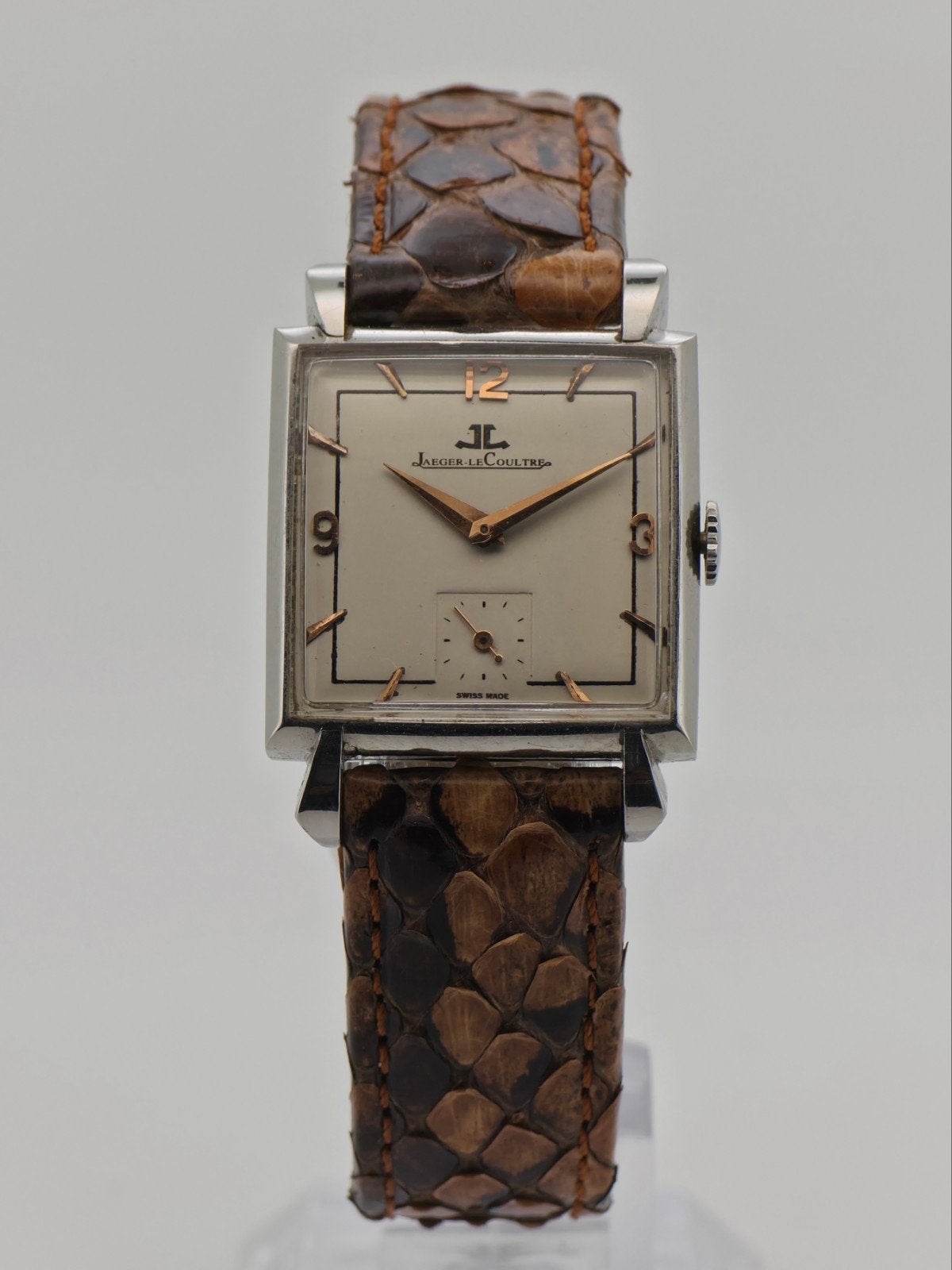 Jaeger LeCoultre Horloge 'Stepped Lugs' Cal. 480 ca. 1945, Leer, Staal, Polshorloge, Ophalen of Verzenden
