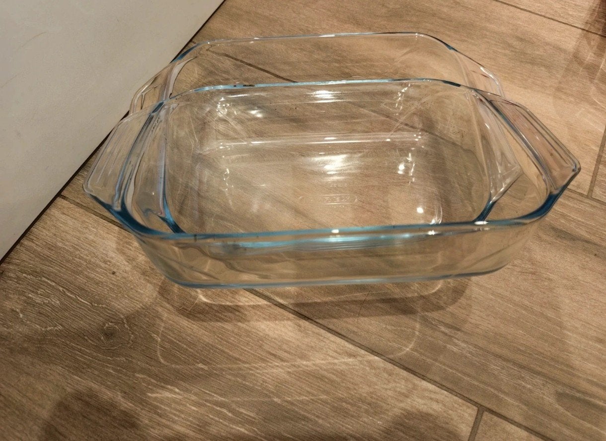 2 plats pyrex, Enlèvement ou Envoi