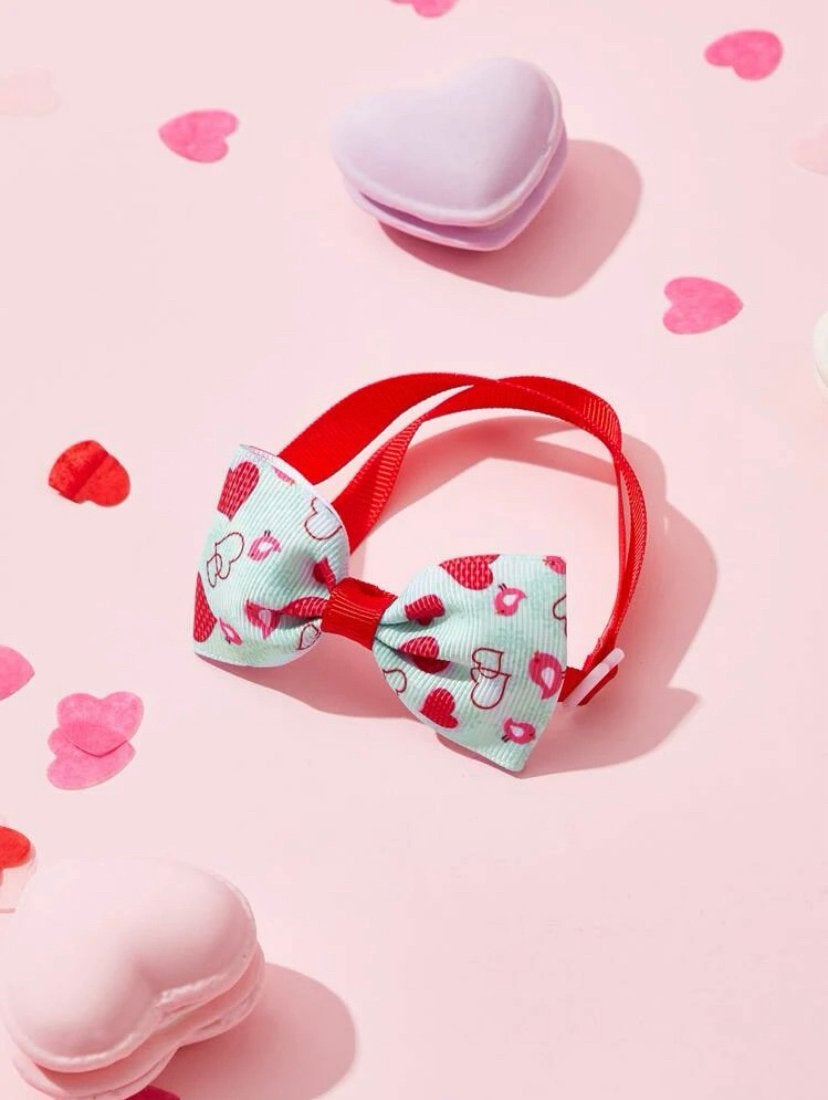 Collier noeud papillon pour chat petits cœurs Saint-Valentin, Enlèvement, Neuf