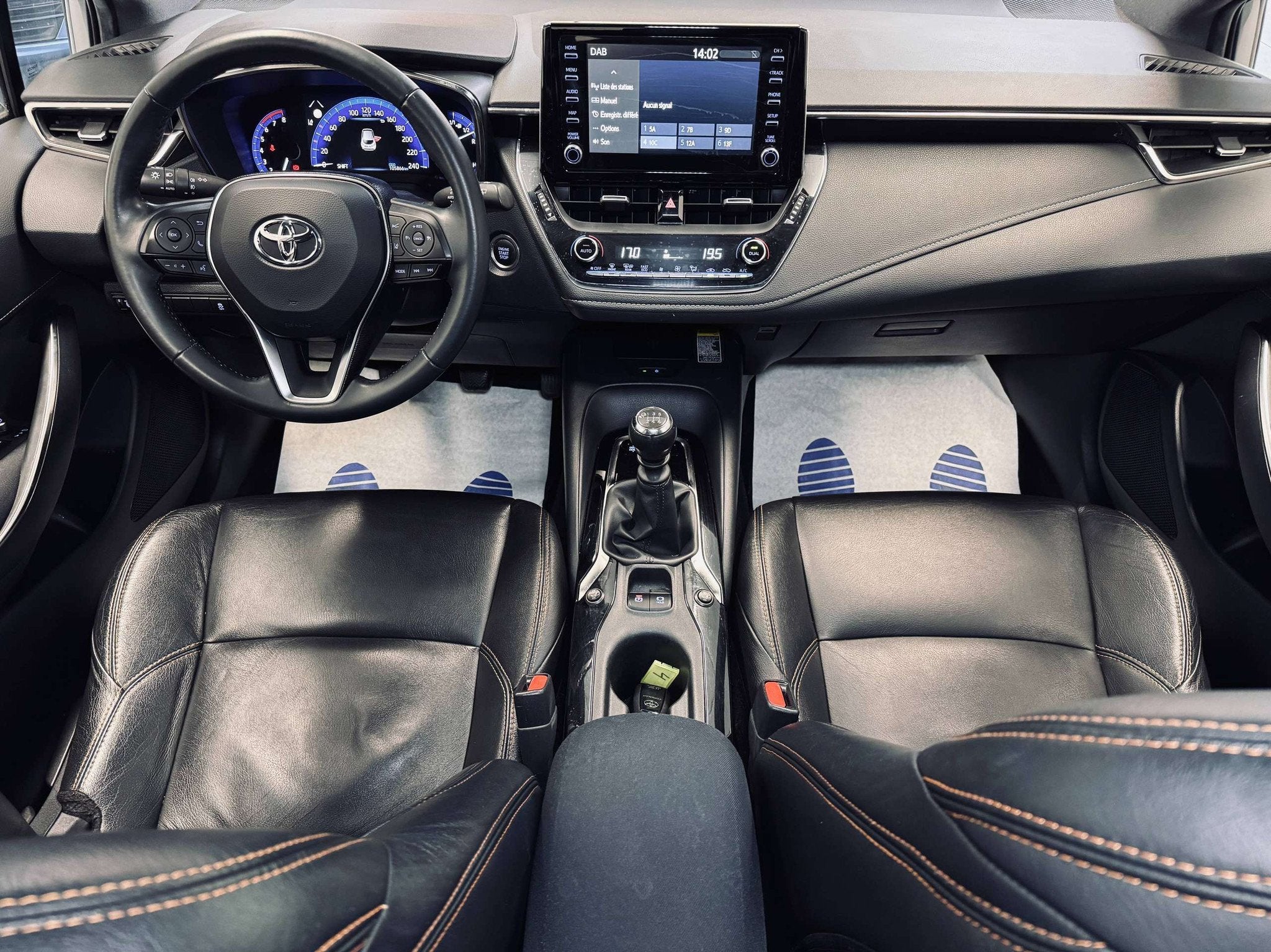 Toyota Corolla Corolla 1.2 Turbo Sport , Cuir, Carplay, Gara, Autos, Argent ou Gris, Achat, Euro 6, Entreprise