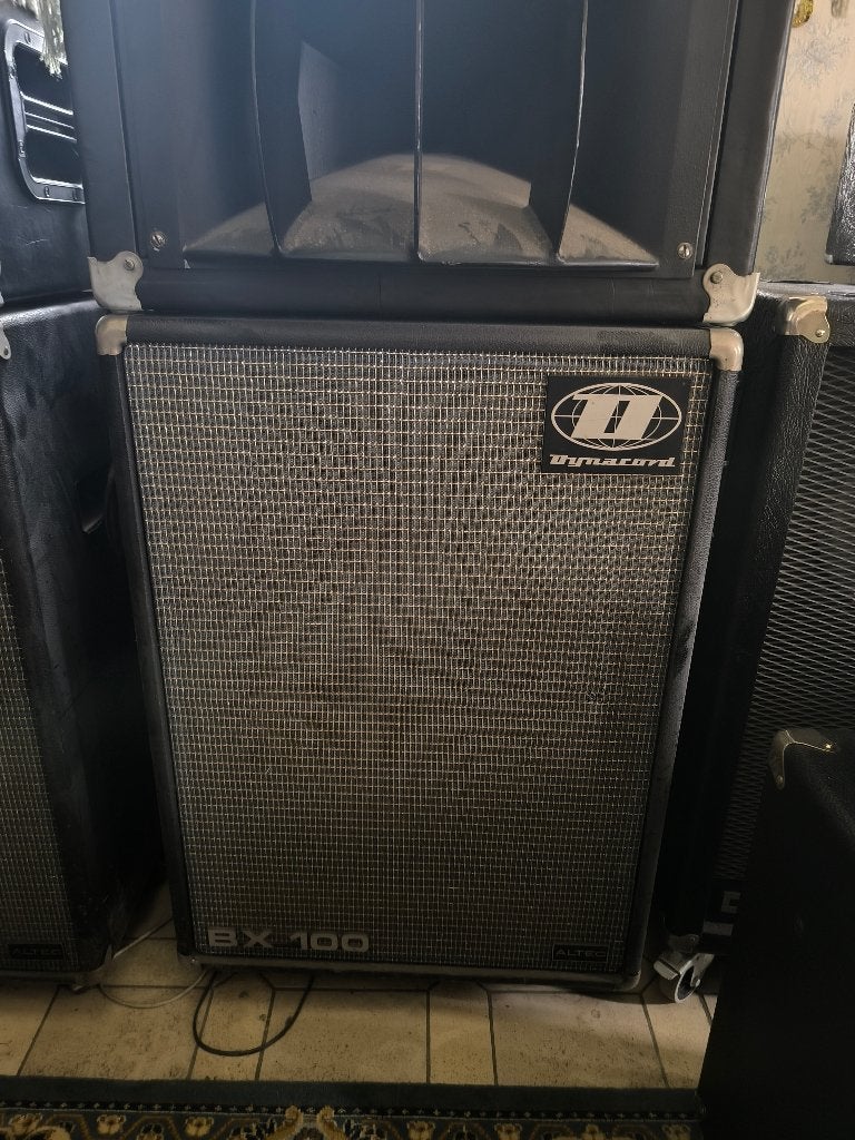 Dynacord BX100x2 Vintage Bass Cabinets-Custom RCF L15P-200/A, TV, Hi-fi & Vidéo, Autres marques, Enceinte de fête, Enlèvement