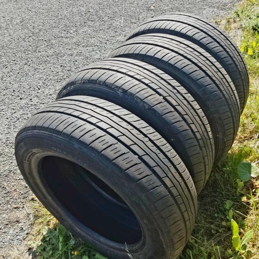 Pneus été Dunlop 175/65-15, 15 pouces, 175 mm, Pneus été, Pneu(s)