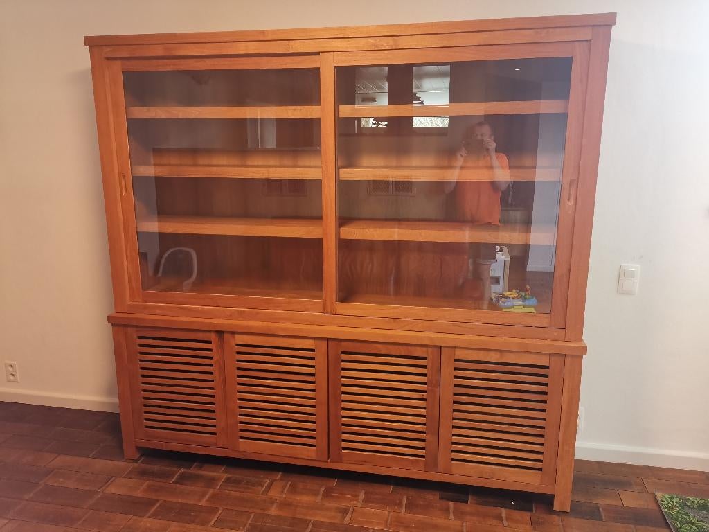 Teak Vitrinekast met glazen schuifdeuren, Huis en Inrichting, Kasten | Vitrinekasten, Ophalen, Met deur(en), 200 cm of meer, Glas