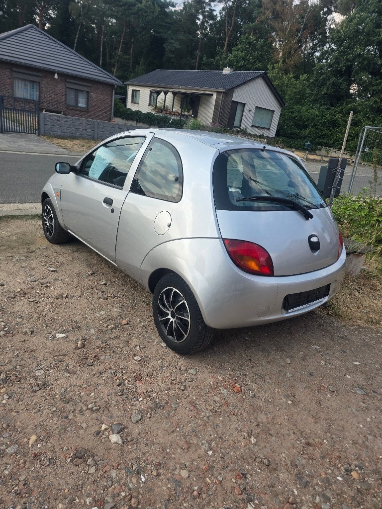 Ford Ka benzine gekeurd, Auto's, Ford, Voorwielaandrijving, 4 cilinders, Ka, 5 zetels