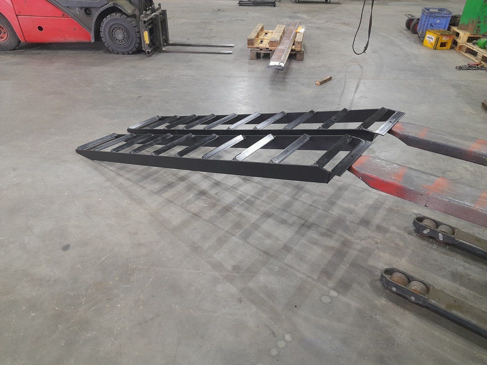 Oprijplaten uit staal voor hoge gewichten., Doe-het-zelf en Bouw, Ophalen, Nieuw