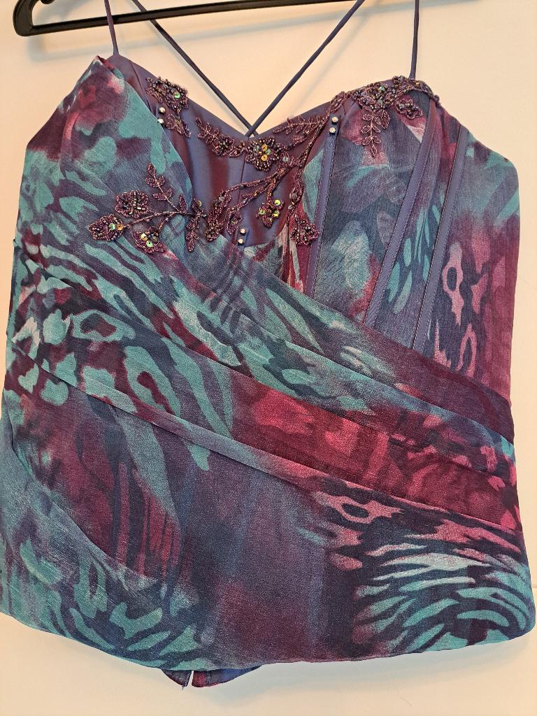 superbe  robe de cérémonie, Enlèvement, Neuf, Taille 42/44 (L), Longueur genou