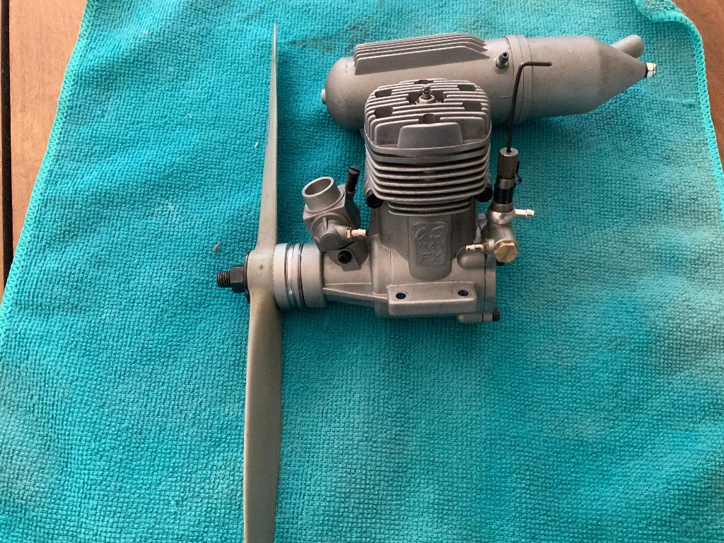 Moteur OS Max FX 61 . Pot – Révisé – bonne compression, Hobby en Vrije tijd, Modelbouw | Radiografisch | Vliegtuigen, Ophalen of Verzenden