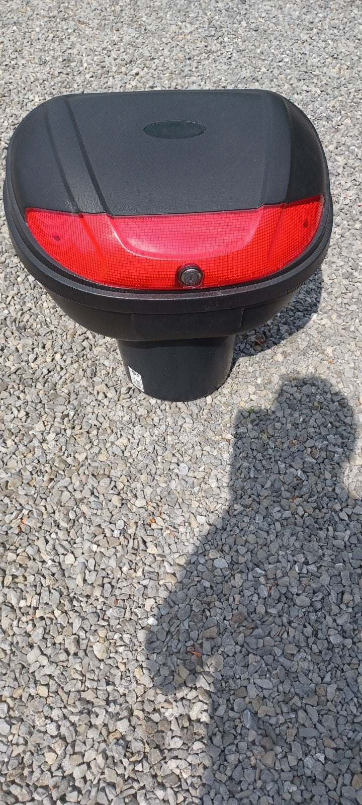 kofferbak voor brommer, Motoren, Ophalen