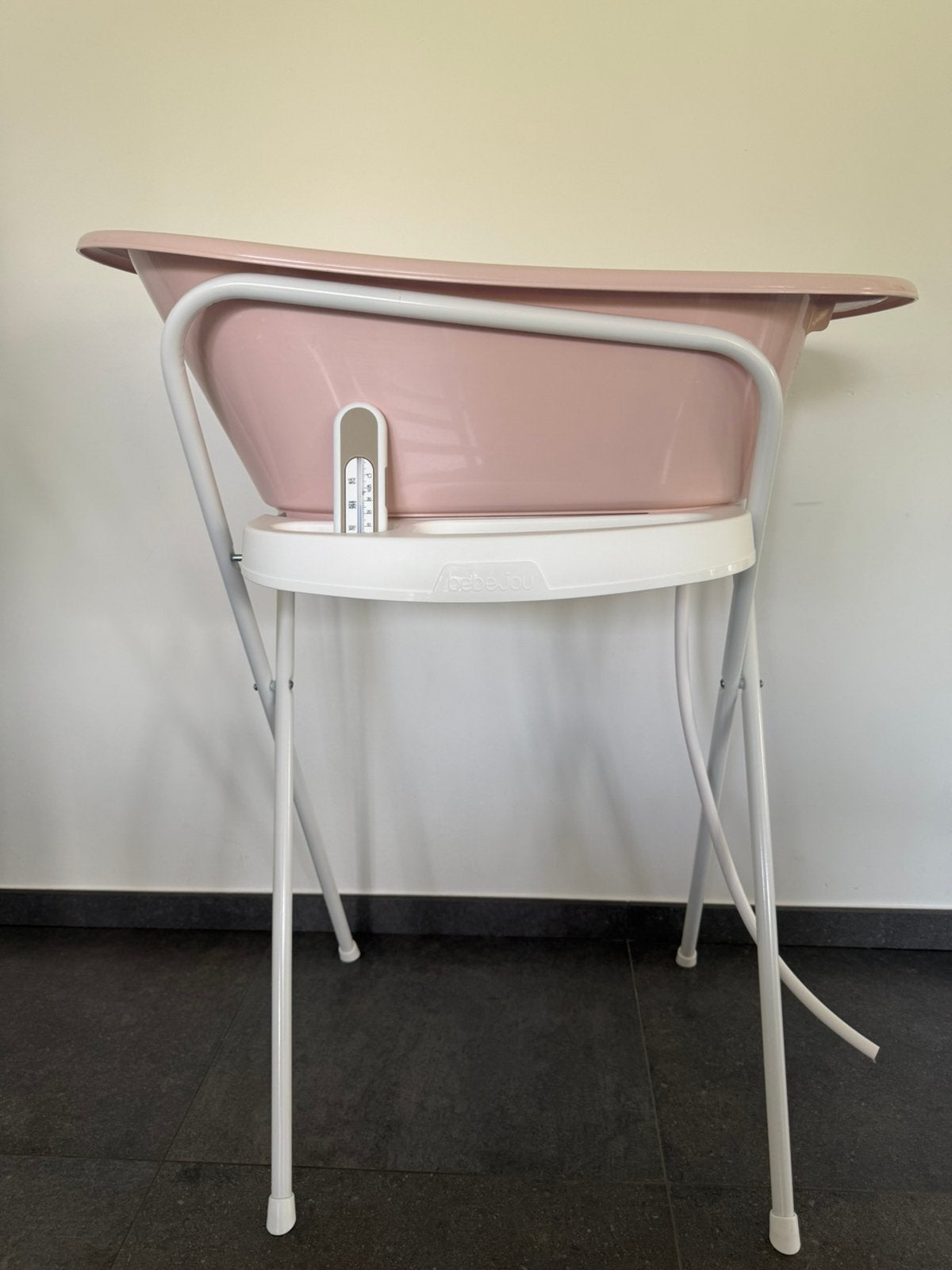 Baignoire bébé rose avec support sur pieds + thermomètre, Enfants & Bébés, Bains & Soins, Enlèvement, Comme neuf, Baignoire