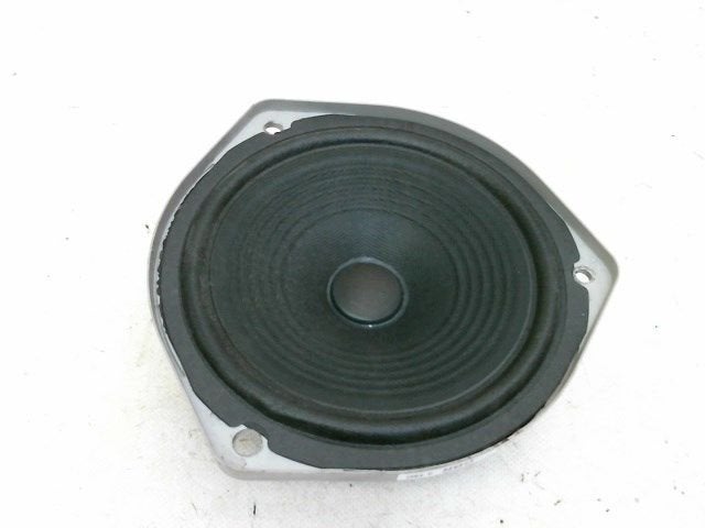 LUIDSPREKER Honda Civic (EP / EU) (01-2000/09-2005), Gebruikt, Honda