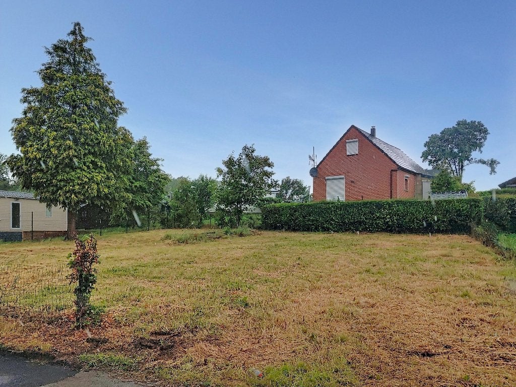 Terrain à bâtir de 480 m² à Froidchapelle, Immo, Froidchapelle, 200 tot 500 m²