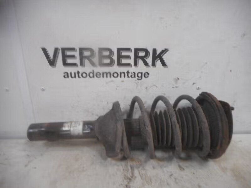 VEERPOOT LINKS VOOR Rover Tourer {400} (rnd102980), Ophalen of Verzenden, 5 Hanover Quay D02VY79 Dublin, IE, Aptiv PLC, Lisa.Scalzo@aptiv.com