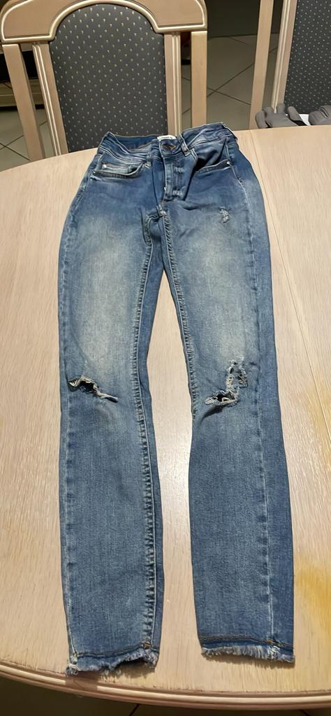 Jeans met gaten, Kleding | Dames, Ophalen of Verzenden, Gedragen, Blauw, Overige jeansmaten