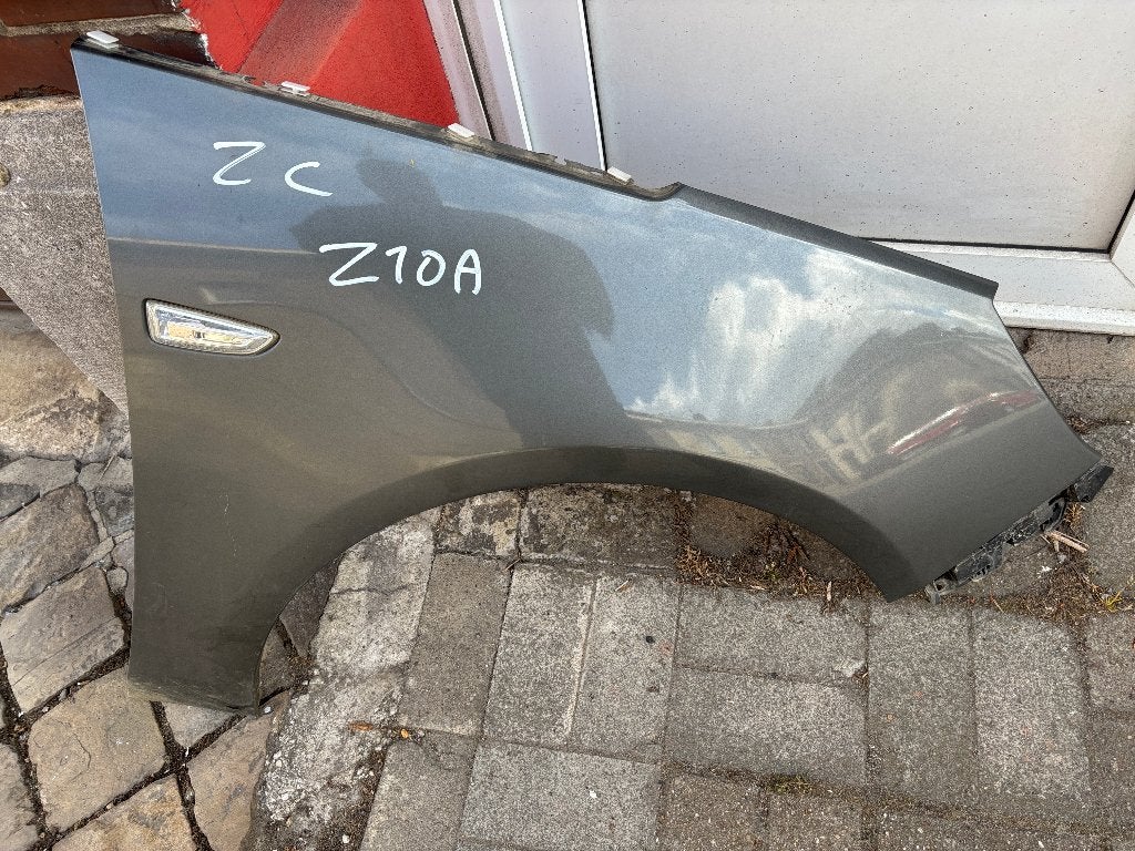 AILE AVANT DROITE OPEL ZAFIRA C TOURER, JEAN BILA, Opel, RUE BRIGADE PIRON 307, Enlèvement