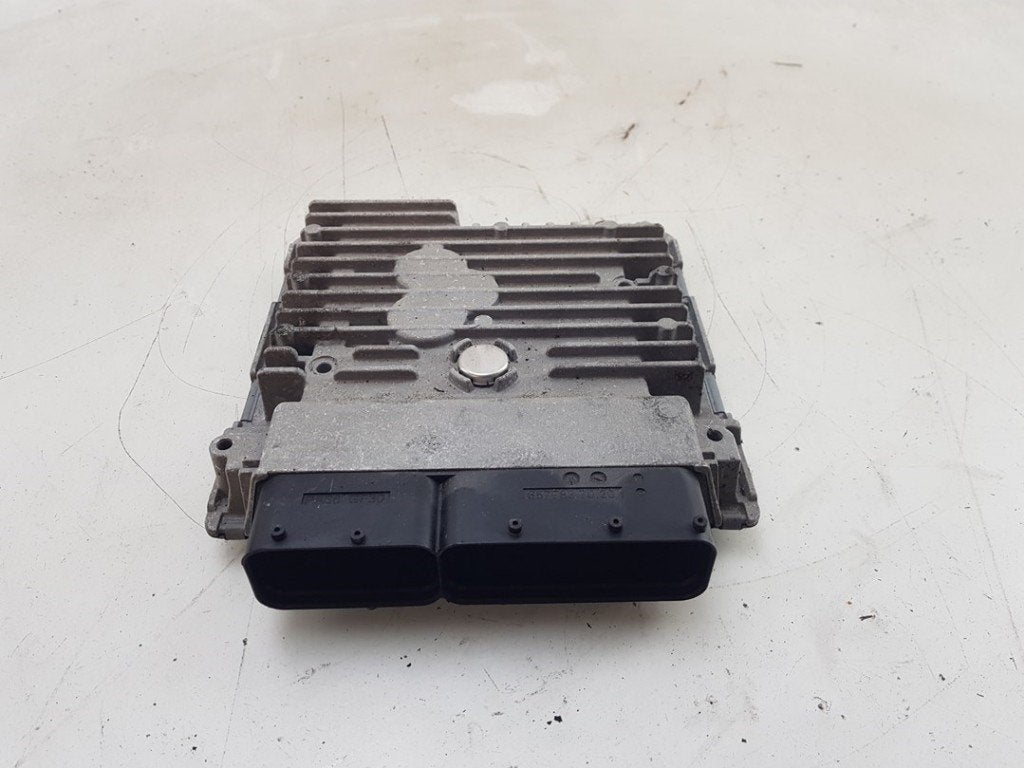 COMPUTER MOTOR Volkswagen Caddy III (2KA,2KH,2CA,2CH), Gebruikt, Volkswagen, Continental AG, Continental-Plaza 1
30175  Hannover, DE