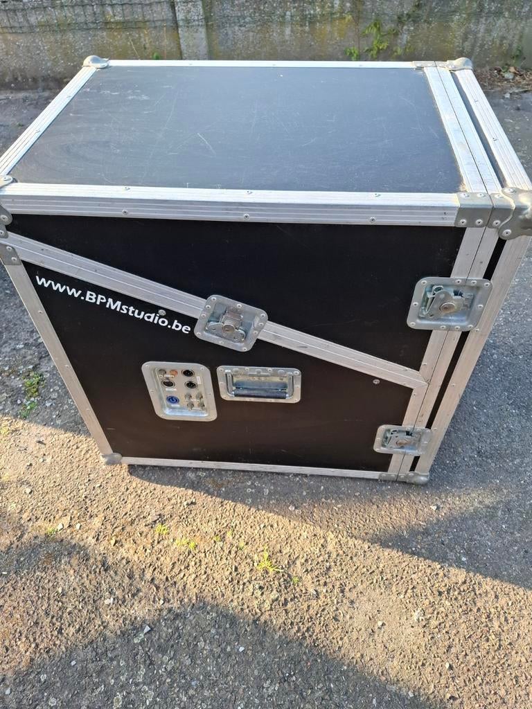 Professionele DJ Combo Flightcase met Aansluitpaneel (XLR/RC, Ophalen, Flightcase