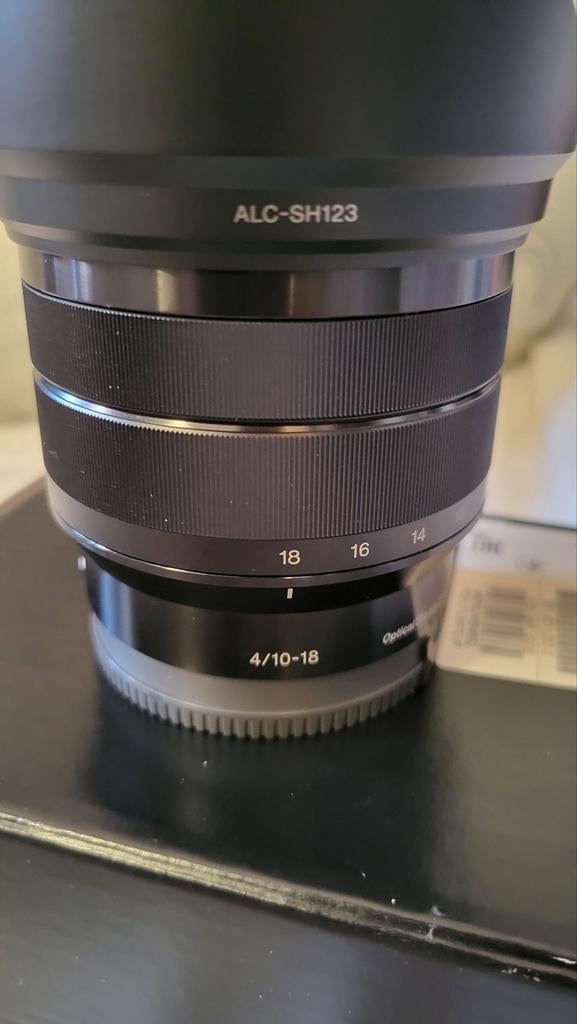 Sony E mount E 10-18 mm état neuf!