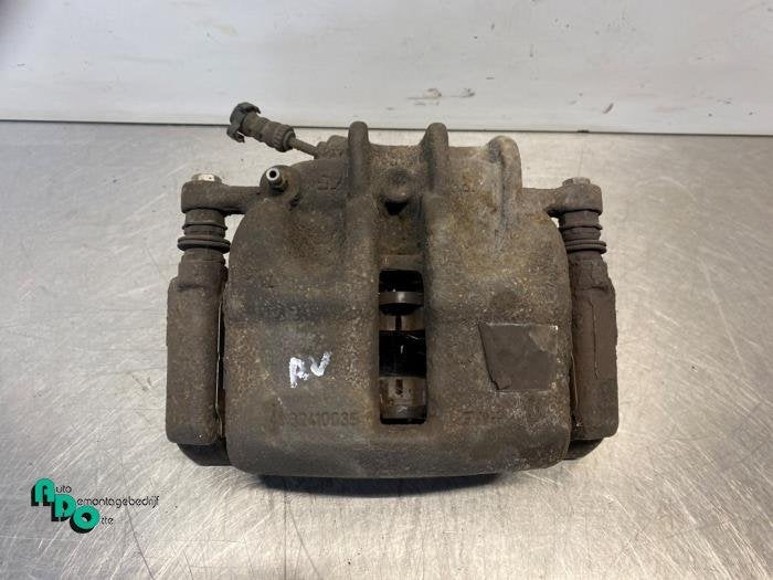 Etrier de frein (pince) avant droit d'un Fiat Scudo (Scudo 0, -, 3 mois de garantie, Utilisé, Fiat