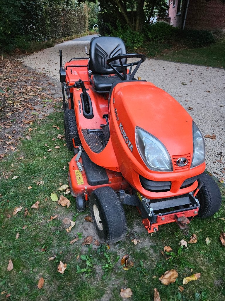 Kubota grasmachine, Ophalen, Gebruikt, Benzine-grasmaaier, Kubota
