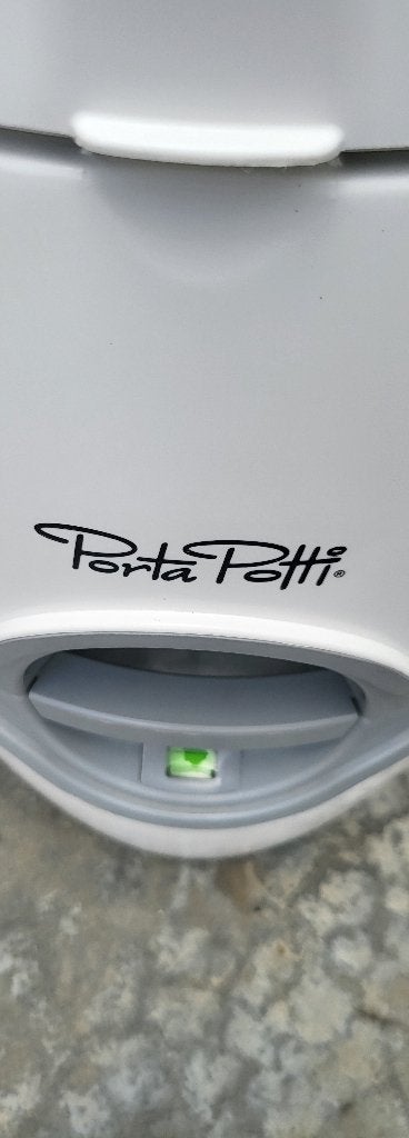 Toilette de camping, Enlèvement, Utilisé