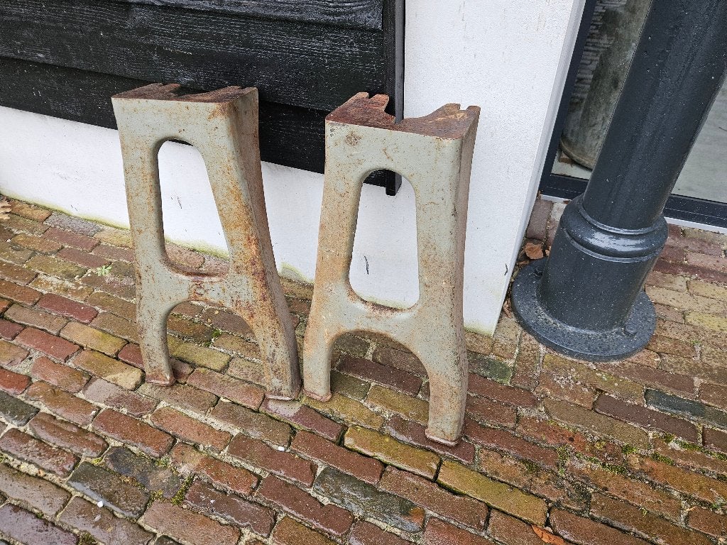 Industriële gietijzeren machine poten Hoog ca 62 cm, Enlèvement