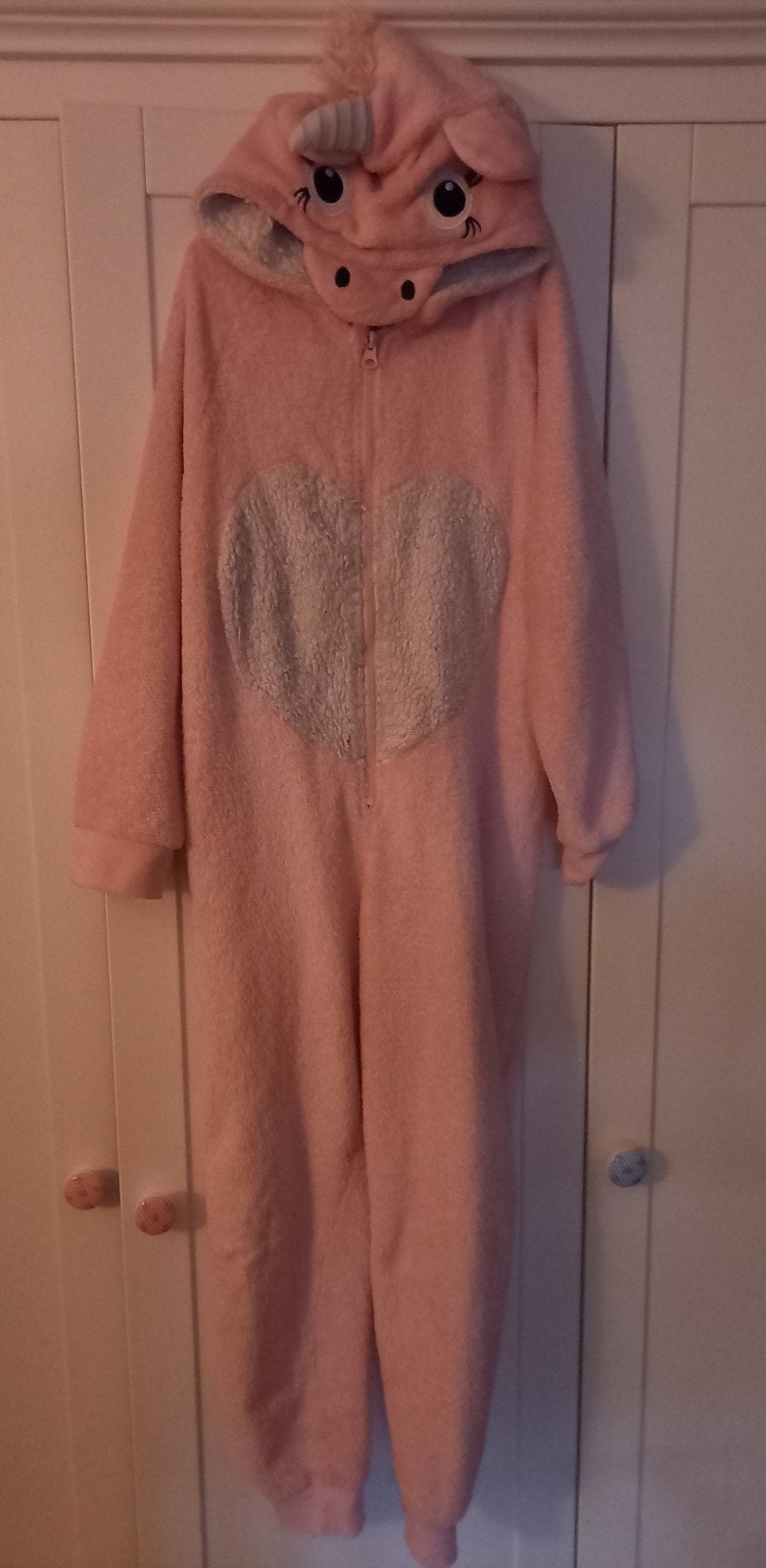 Onesie eenhoorn maat 134-140, Kinderen en Baby's, Ophalen of Verzenden, Gebruikt, Meisje, Nacht- of Onderkleding
