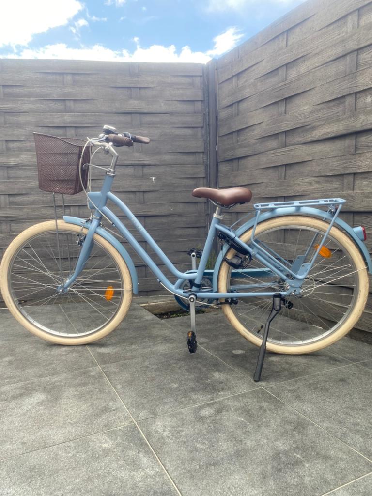 B-Twin Elops 520.  26 inch meisjesfiets, Fietsen en Brommers, B-twin, Versnellingen, Zo goed als nieuw, Ophalen