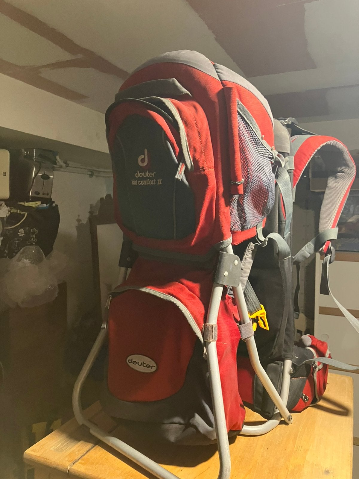 Sac a dos porte bebe Deuter kid confort 2, Enlèvement, Utilisé, Dos