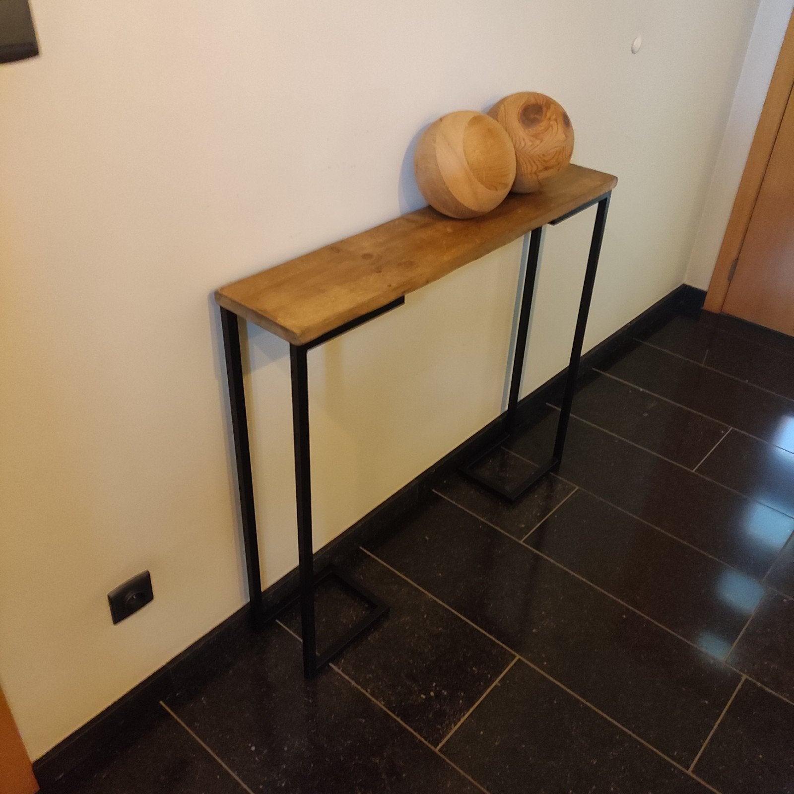 bijzettafel of side table, Huis en Inrichting, Ophalen of Verzenden