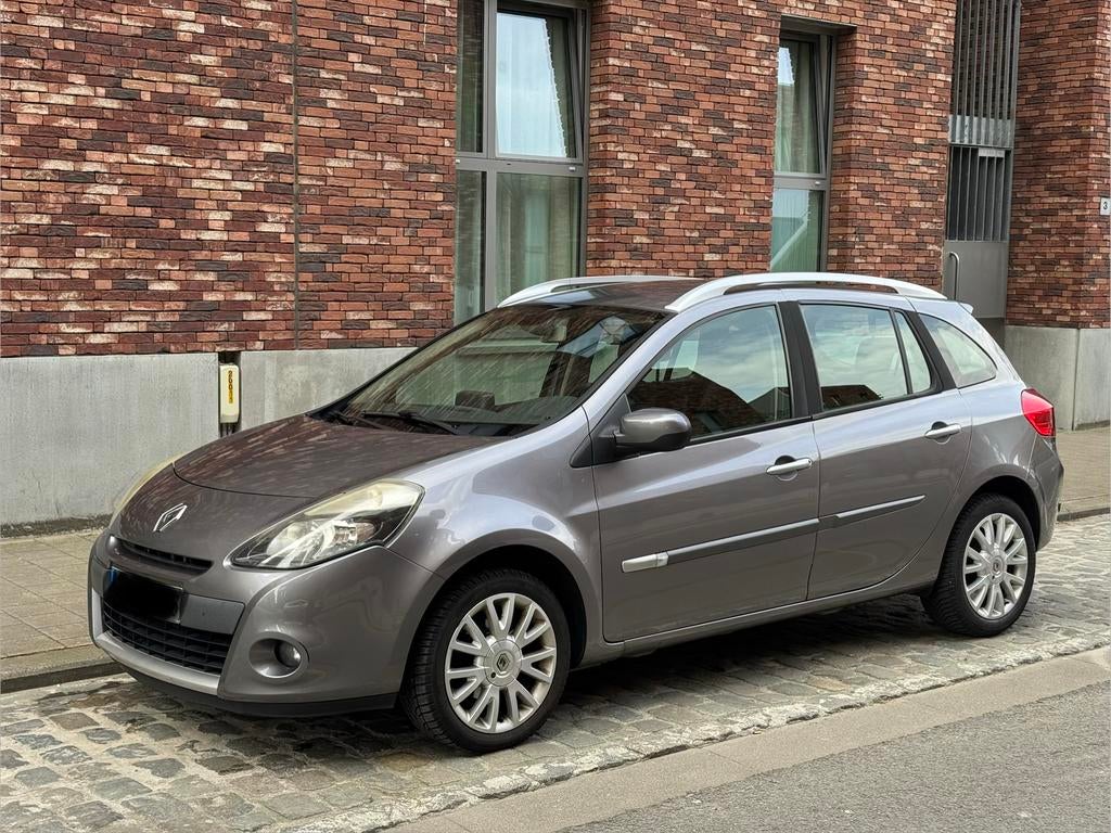 Renault Clio 1.2 benzine met Airco, Handgeschakeld, 5 deurs, Particulier, Parkeersensor