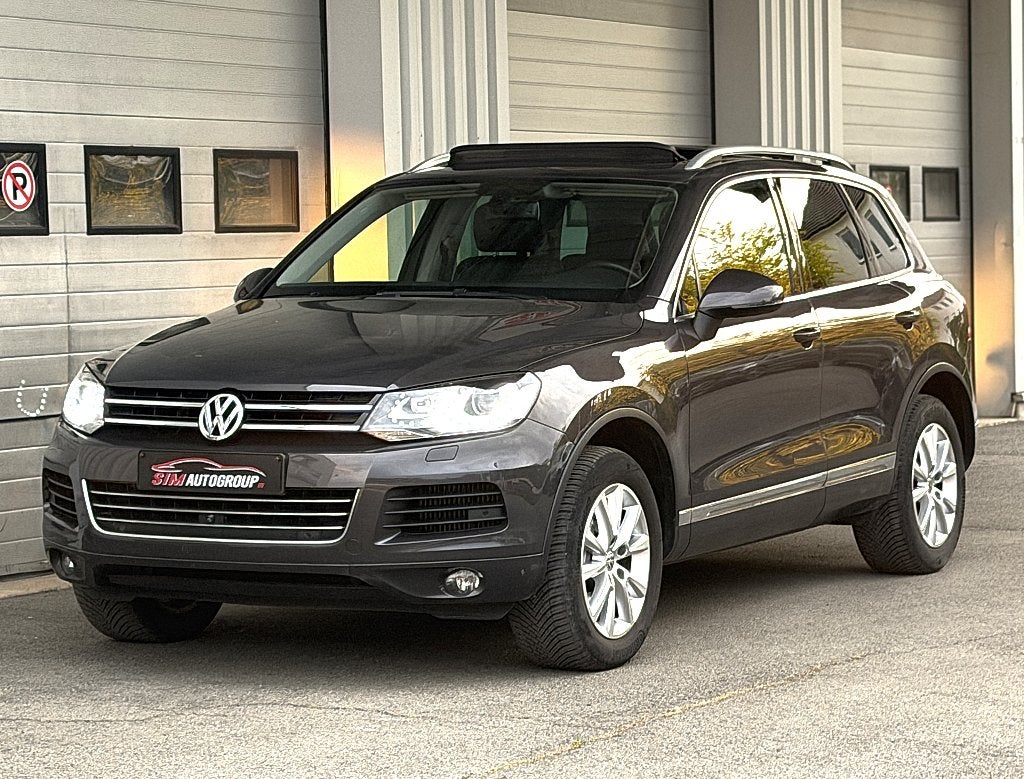 Volkswagen Touareg 3.0 CR TDi V6/Pano/Led/Leder/3500kg, Auto's, Automaat, Bedrijf, Touareg, 184 g/km