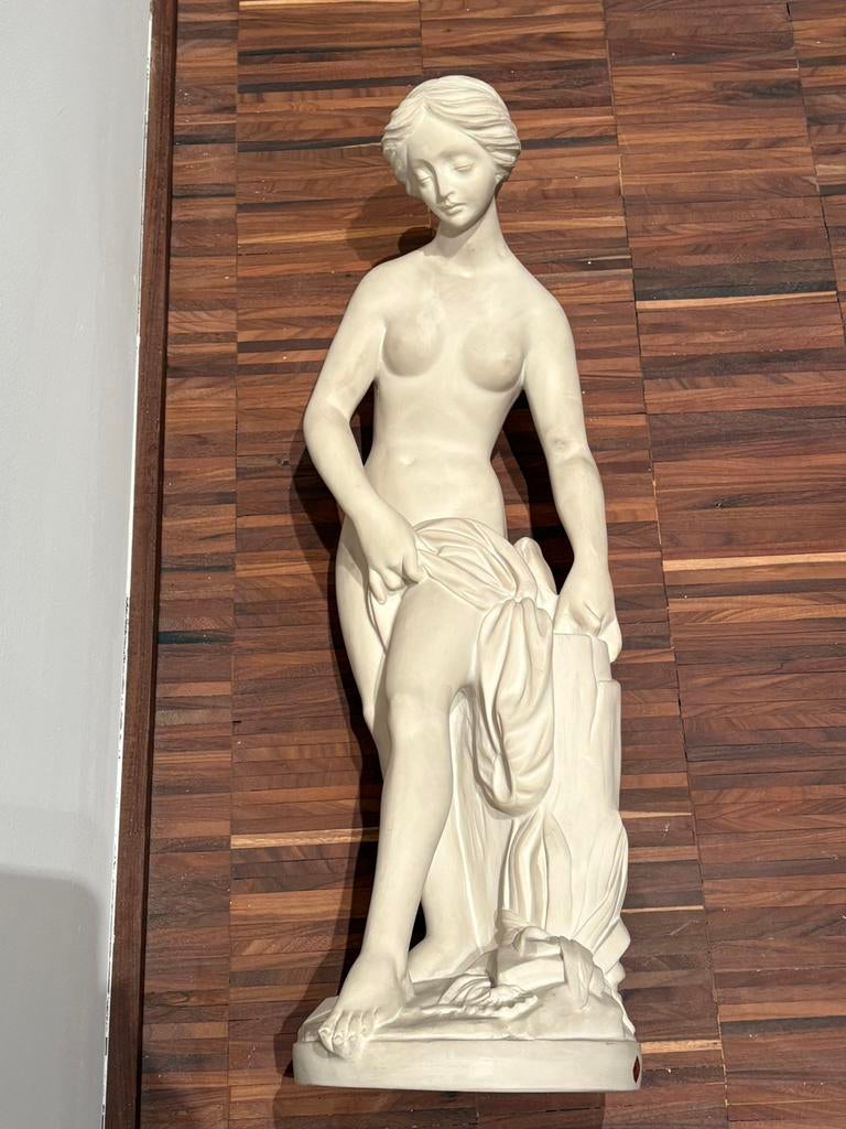 Carrera marmer - La Baigneuse - 70cm (Kosmolux), Antiek en Kunst, Kunst | Beelden en Houtsnijwerken, Ophalen