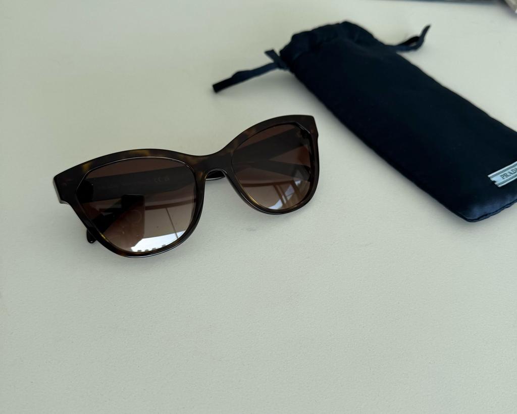 Nieuwe zonnebril Prada, Handtassen en Accessoires, Zonnebril, Nieuw, Ophalen of Verzenden, Prada
