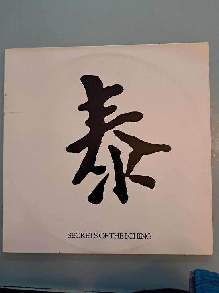Secrets of the i ching ..10 000 maniacs 1988 folk rock, Envoi, Comme neuf
