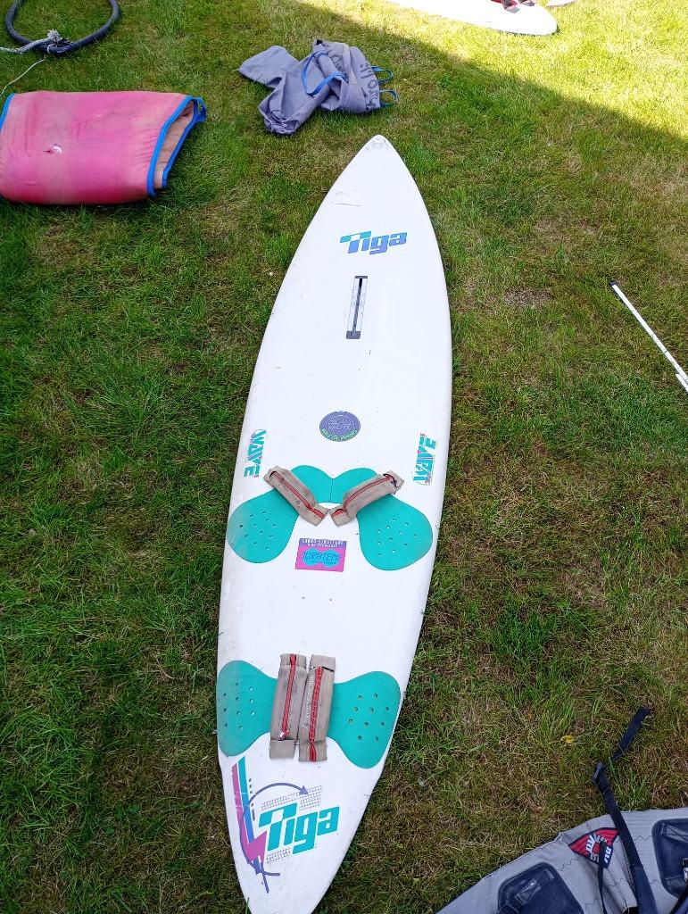 surfplank Tiga, Watersport en Boten, Ophalen, Gebruikt