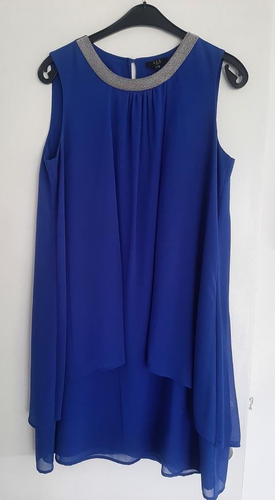 Feestjurk kleedje suite 123 paris maat 42, Ophalen of Verzenden, Maat 42/44 (L), Blauw