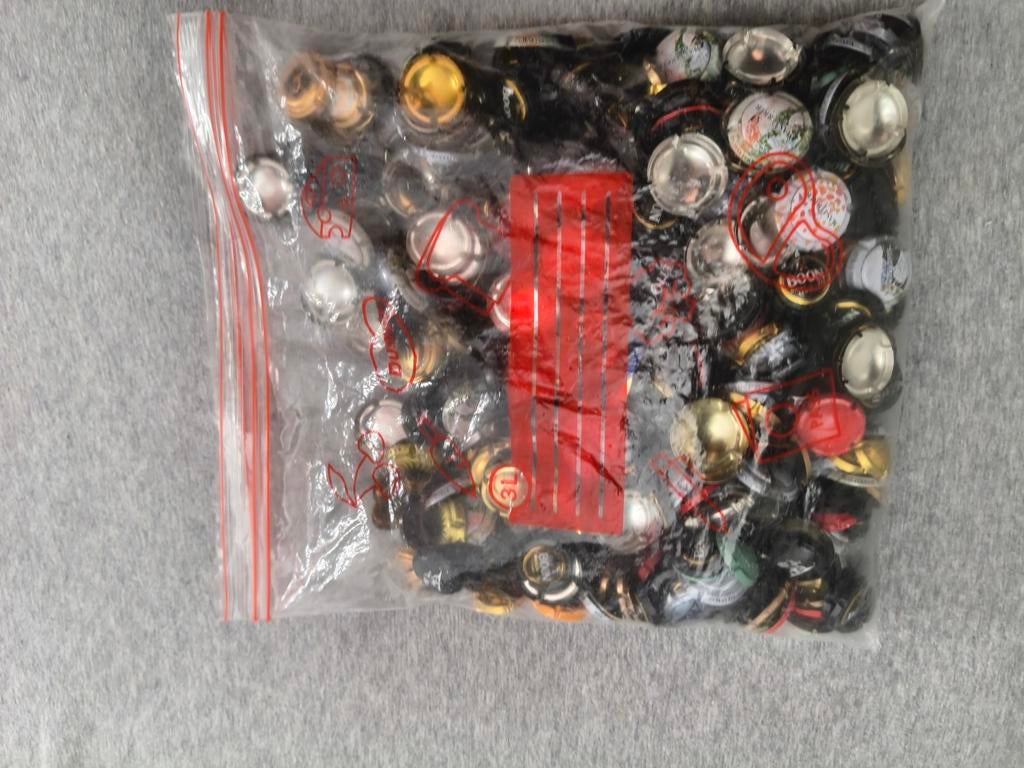 Champagne, Cava en bier capsules, Verzamelen, Ophalen, Gebruikt