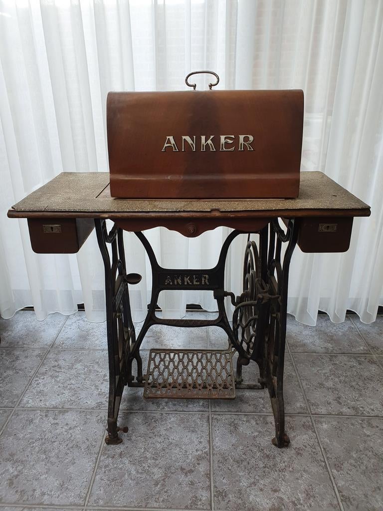 Antieke Anker naaimachine (incl. originele toebehoren), Antiek en Kunst, Ophalen