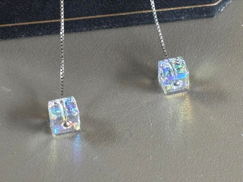Prachtige zilveren oorbellen met Swarovskikristal-Alex Perry, Bijoux, Sacs & Beauté, Boucles d'oreilles, Enlèvement ou Envoi, Autres couleurs